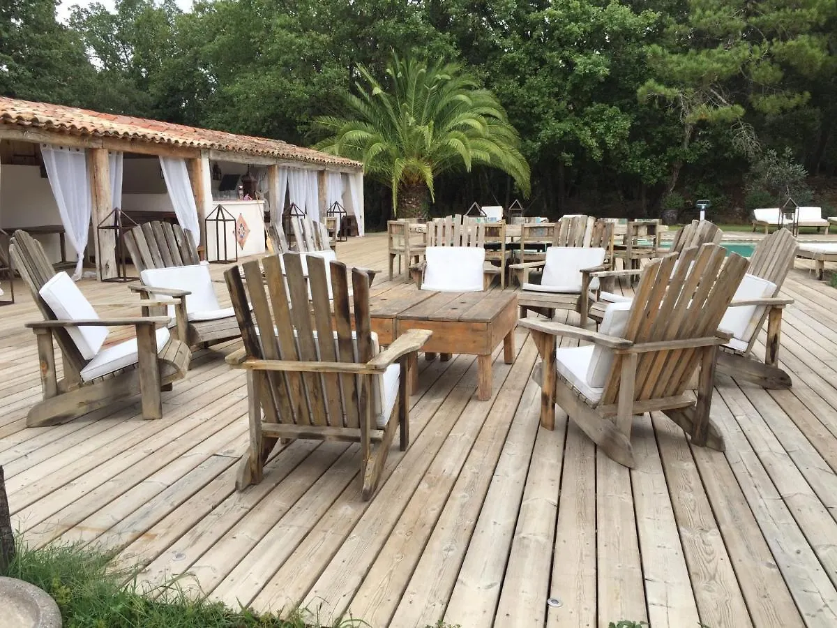 Domaine Louisiane Bed & Breakfast Le Plan-de-la-Tour France